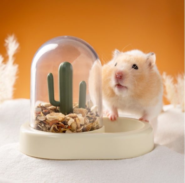 The Ultimate Feeding Companion for Your Hamster